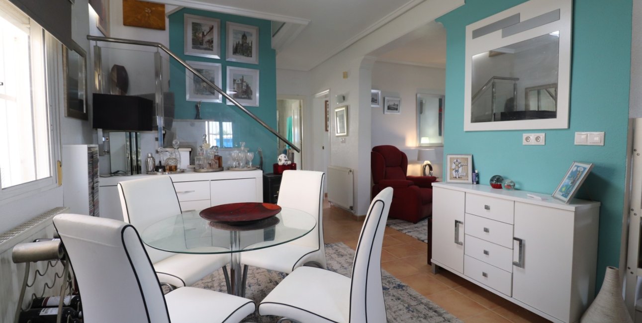 Resale - Villa -
Algorfa - Montebello
