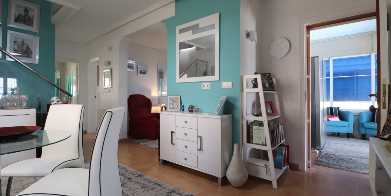 Resale - Villa -
Algorfa - Montebello