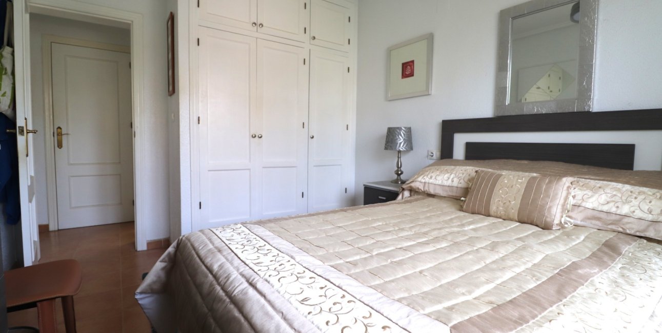 Resale - Villa -
Algorfa - Montebello