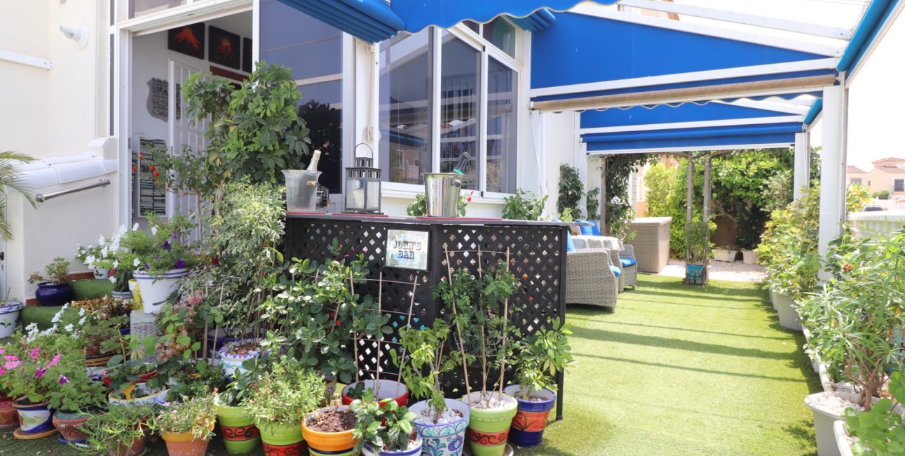 Resale - Villa -
Algorfa - Montebello