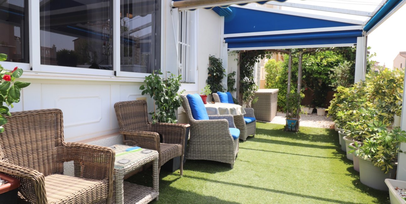 Resale - Villa -
Algorfa - Montebello