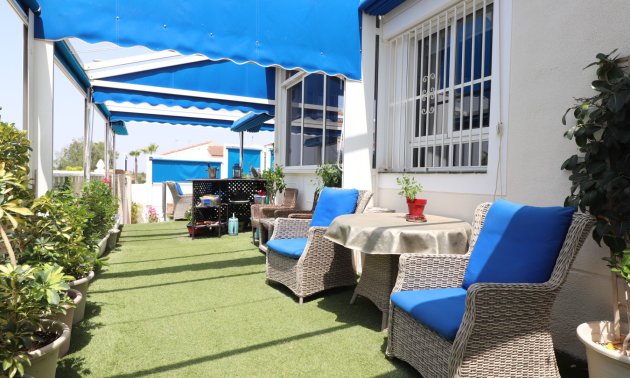 Resale - Villa -
Algorfa - Montebello
