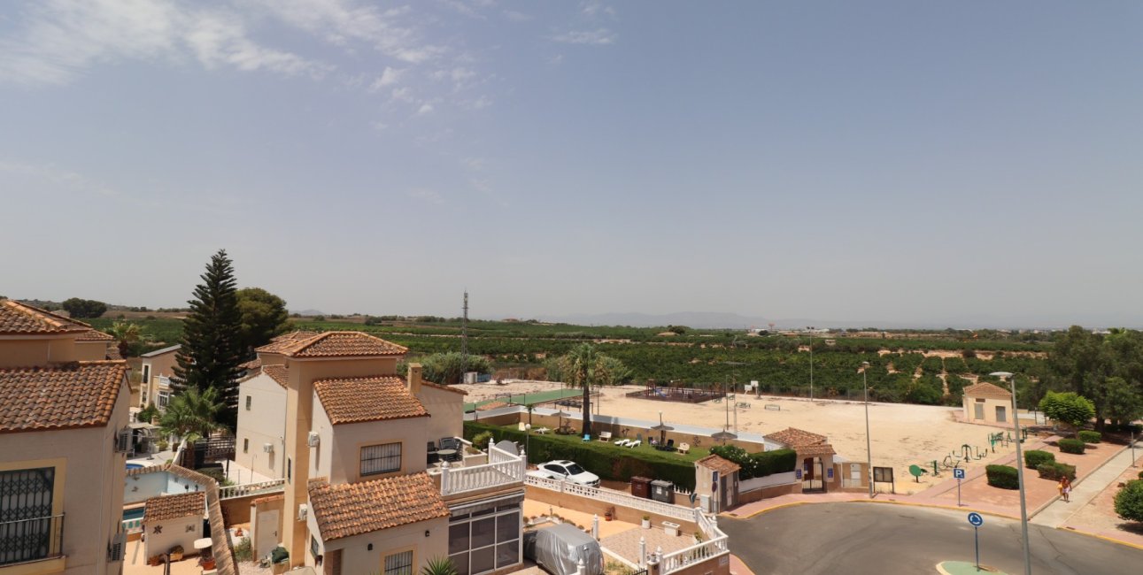 Resale - Villa -
Algorfa - Montebello