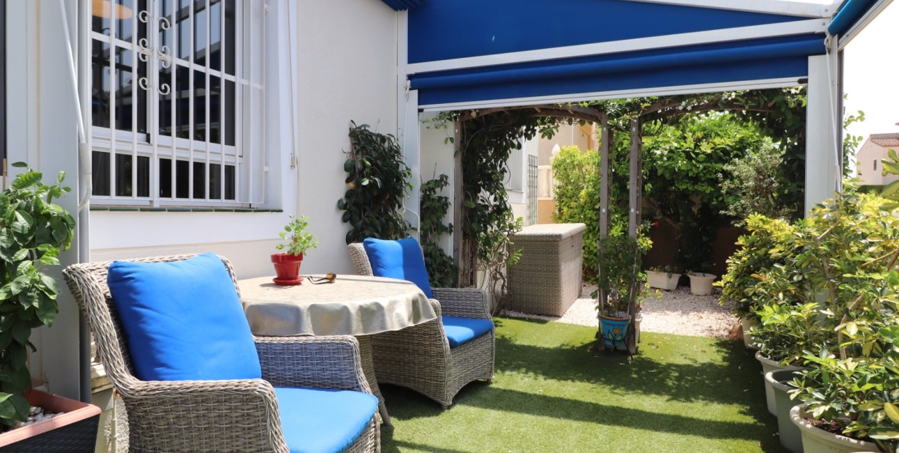 Resale - Villa -
Algorfa - Montebello