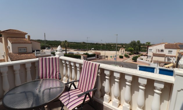 Resale - Villa -
Algorfa - Montebello