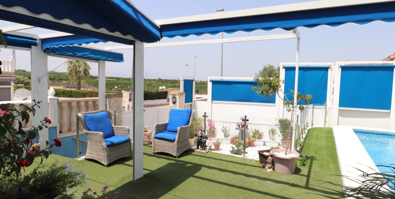 Resale - Villa -
Algorfa - Montebello