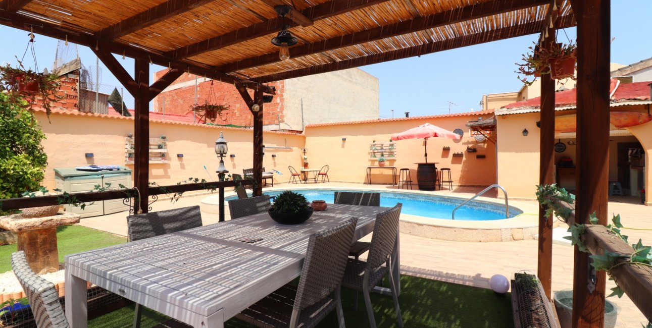 Resale - Townhouse -
Benijofar - Benijofar - Village