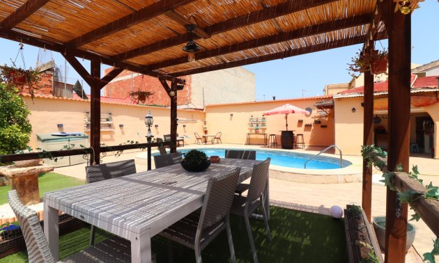 Resale - Townhouse -
Benijofar - Benijofar - Village