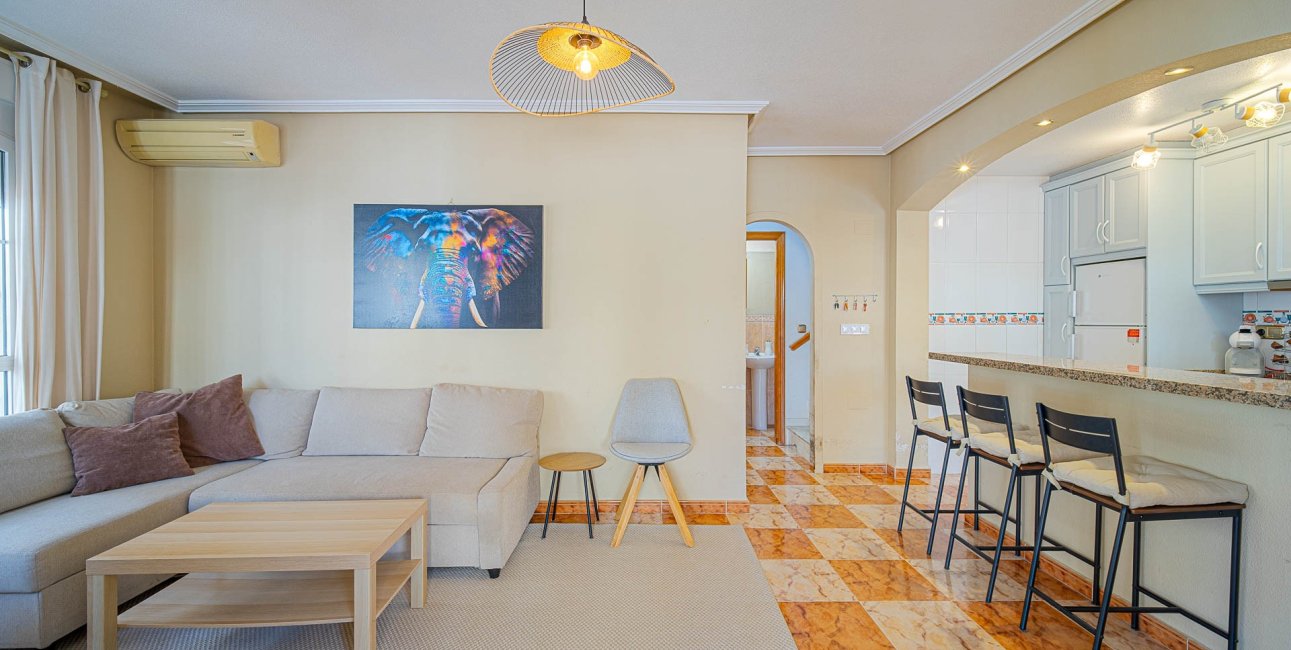 Resale - Townhouse -
Orihuela Costa - Lomas de Cabo Roig