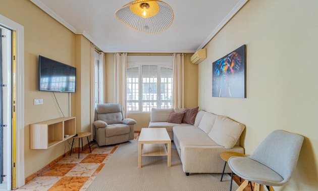 Resale - Townhouse -
Orihuela Costa - Lomas de Cabo Roig