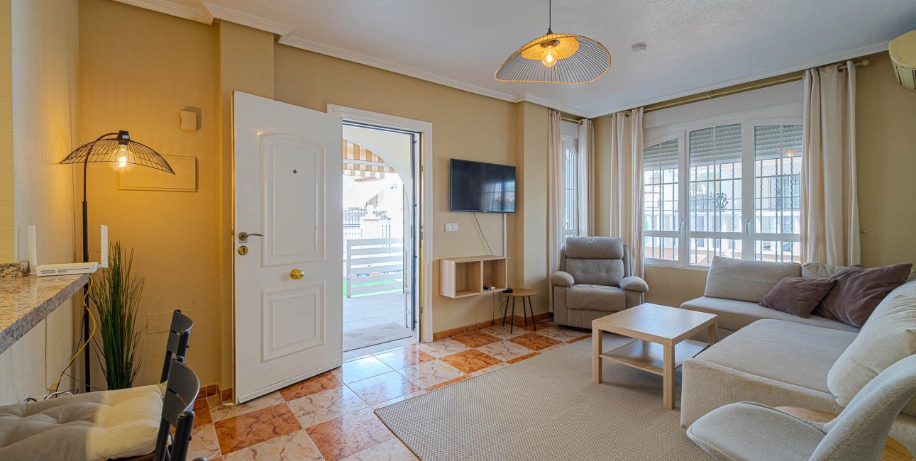 Resale - Townhouse -
Orihuela Costa - Lomas de Cabo Roig