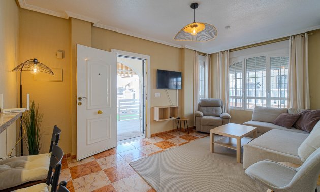 Resale - Townhouse -
Orihuela Costa - Lomas de Cabo Roig