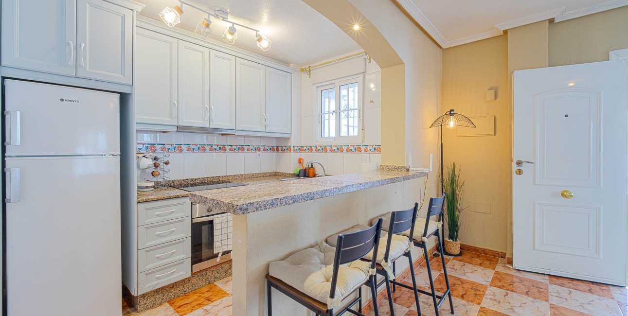 Resale - Townhouse -
Orihuela Costa - Lomas de Cabo Roig