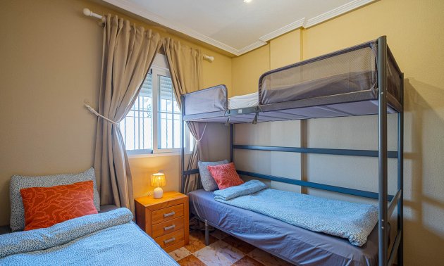 Resale - Townhouse -
Orihuela Costa - Lomas de Cabo Roig