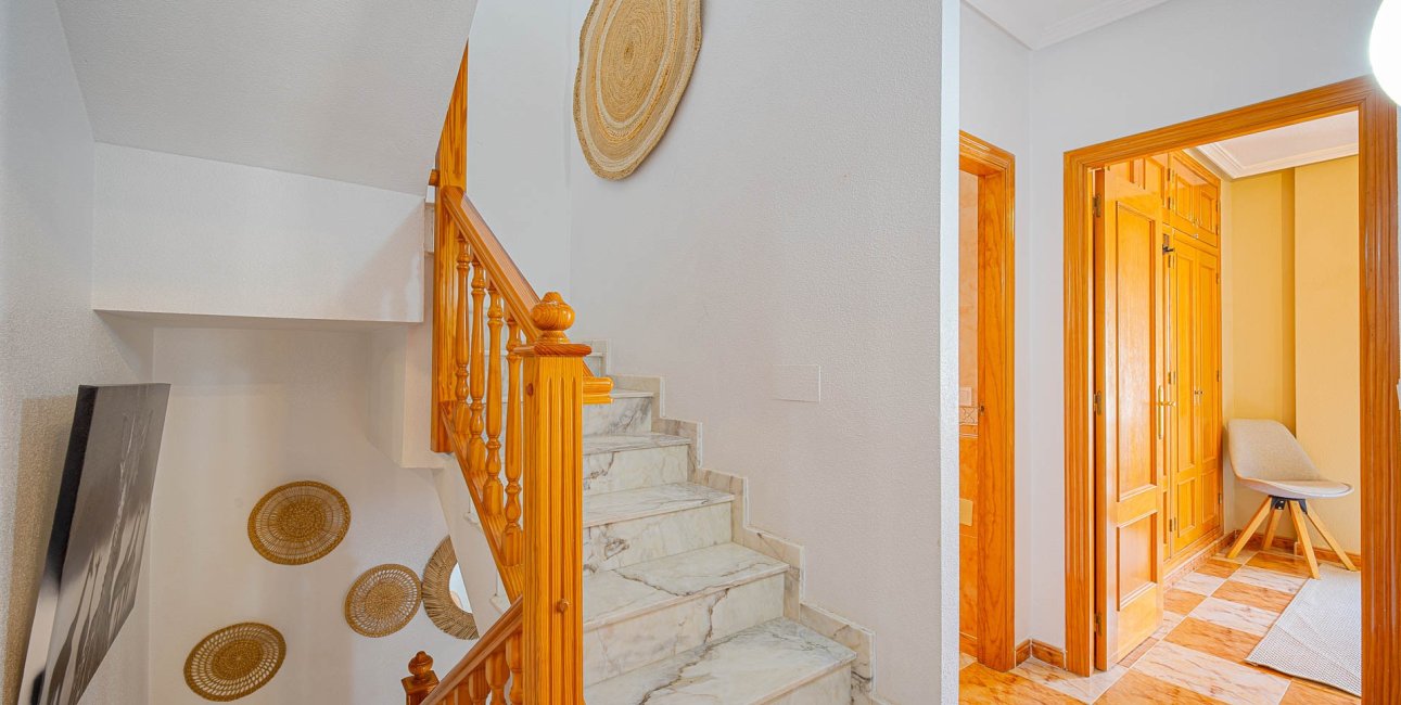 Resale - Townhouse -
Orihuela Costa - Lomas de Cabo Roig