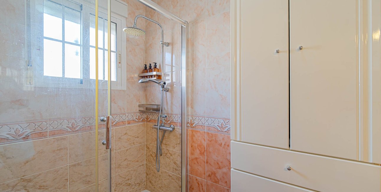 Resale - Townhouse -
Orihuela Costa - Lomas de Cabo Roig