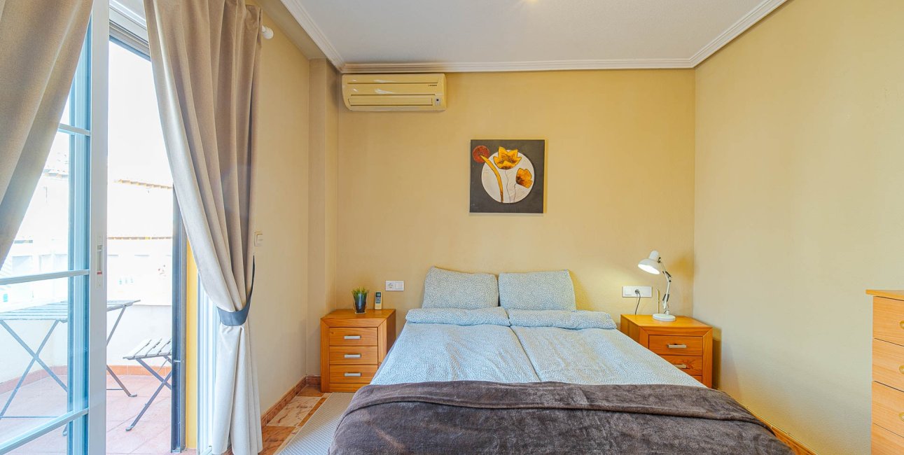 Resale - Townhouse -
Orihuela Costa - Lomas de Cabo Roig