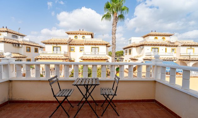 Resale - Townhouse -
Orihuela Costa - Lomas de Cabo Roig