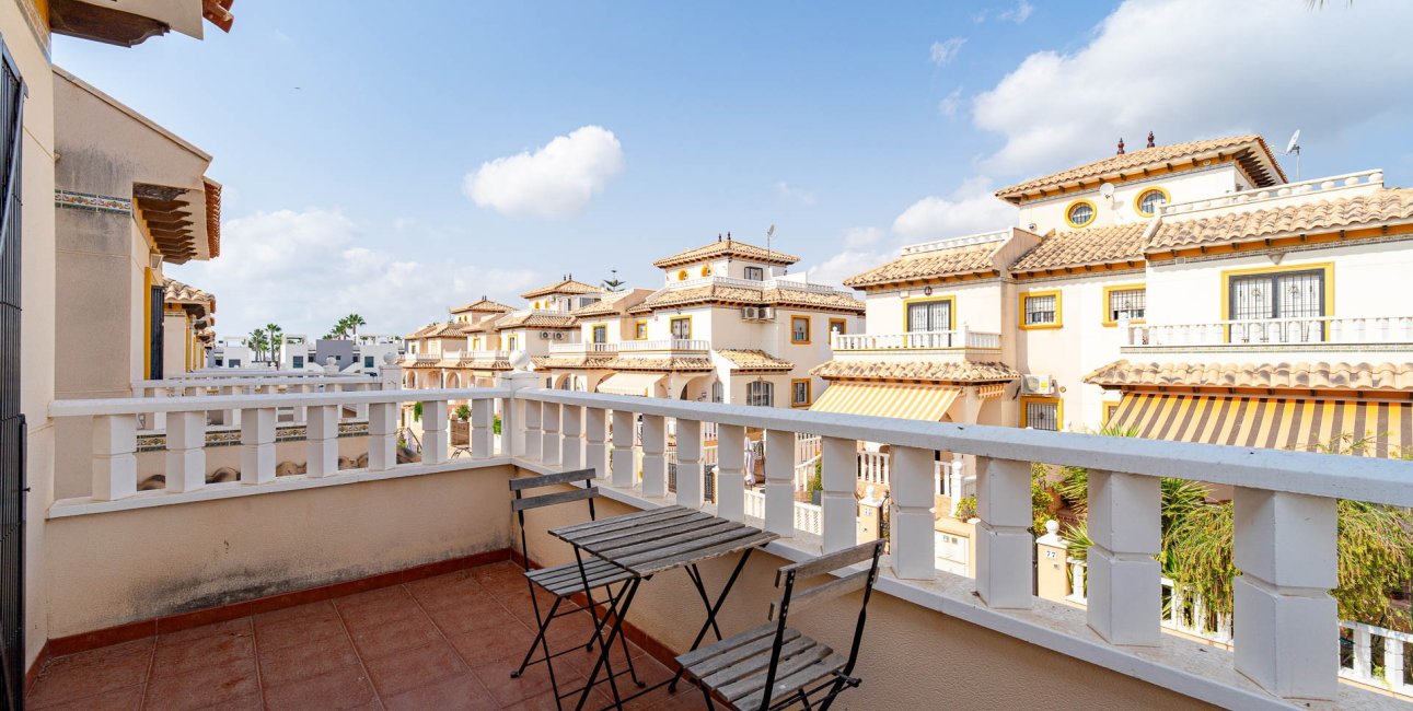 Resale - Townhouse -
Orihuela Costa - Lomas de Cabo Roig