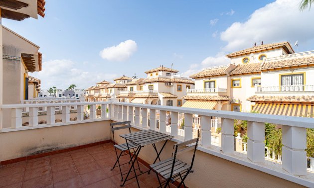 Resale - Townhouse -
Orihuela Costa - Lomas de Cabo Roig