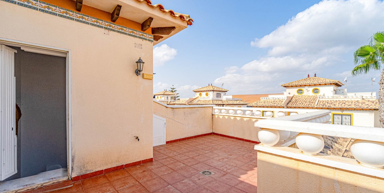 Resale - Townhouse -
Orihuela Costa - Lomas de Cabo Roig
