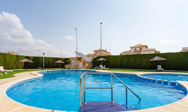 Resale - Townhouse -
Orihuela Costa - Lomas de Cabo Roig