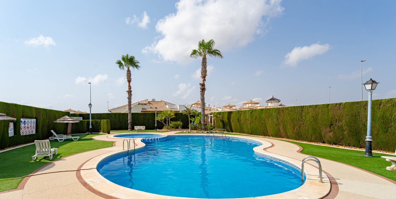 Resale - Townhouse -
Orihuela Costa - Lomas de Cabo Roig