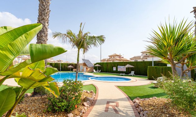 Resale - Townhouse -
Orihuela Costa - Lomas de Cabo Roig