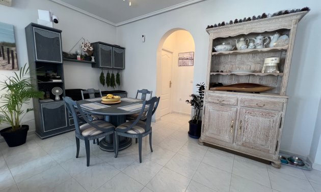Resale - Villa -
Ciudad Quesada - La Marquesa