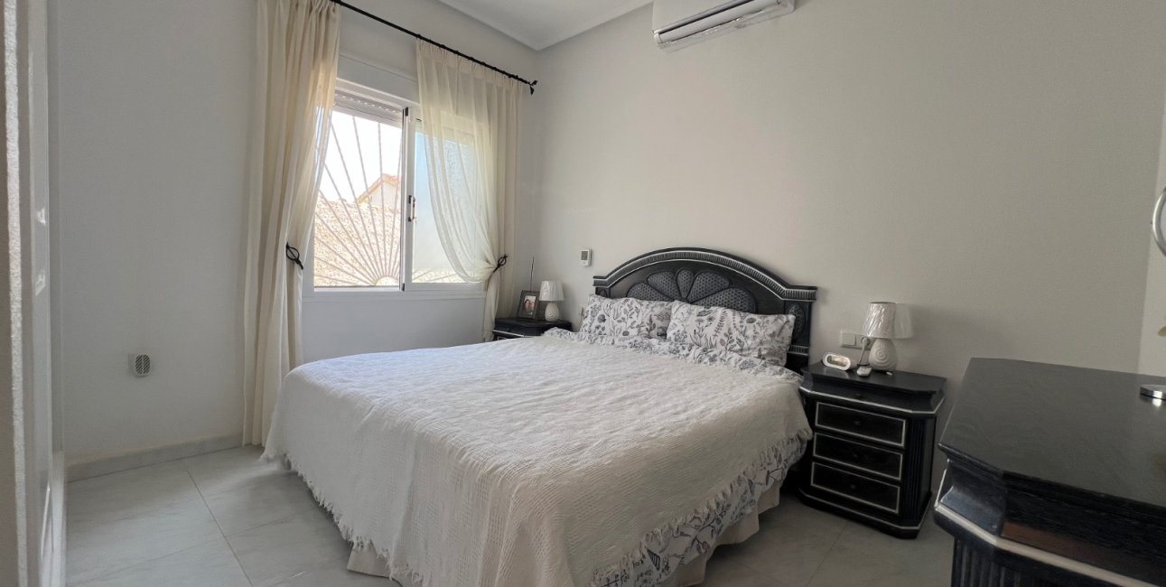 Resale - Villa -
Ciudad Quesada - La Marquesa