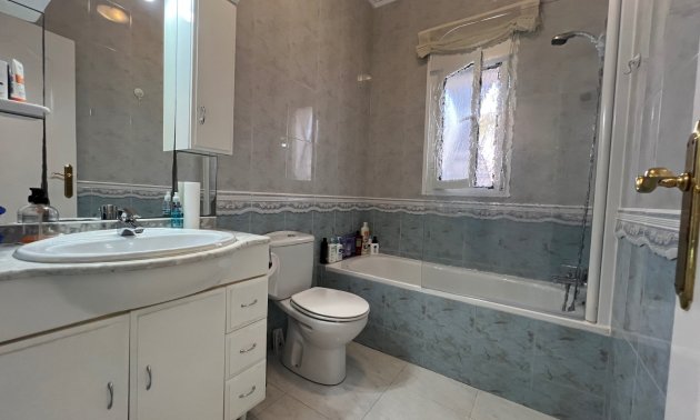Resale - Villa -
Ciudad Quesada - La Marquesa