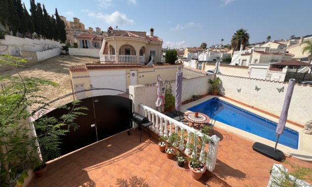Resale - Villa -
Ciudad Quesada - La Marquesa