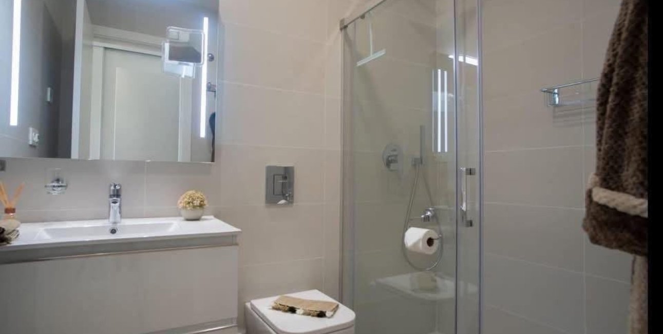 Resale - Apartment / flat -
Orihuela Costa - Villamartin