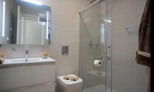 Resale - Apartment / flat -
Orihuela Costa - Villamartin