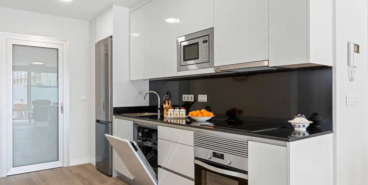 Resale - Apartment / flat -
Orihuela Costa - Villamartin