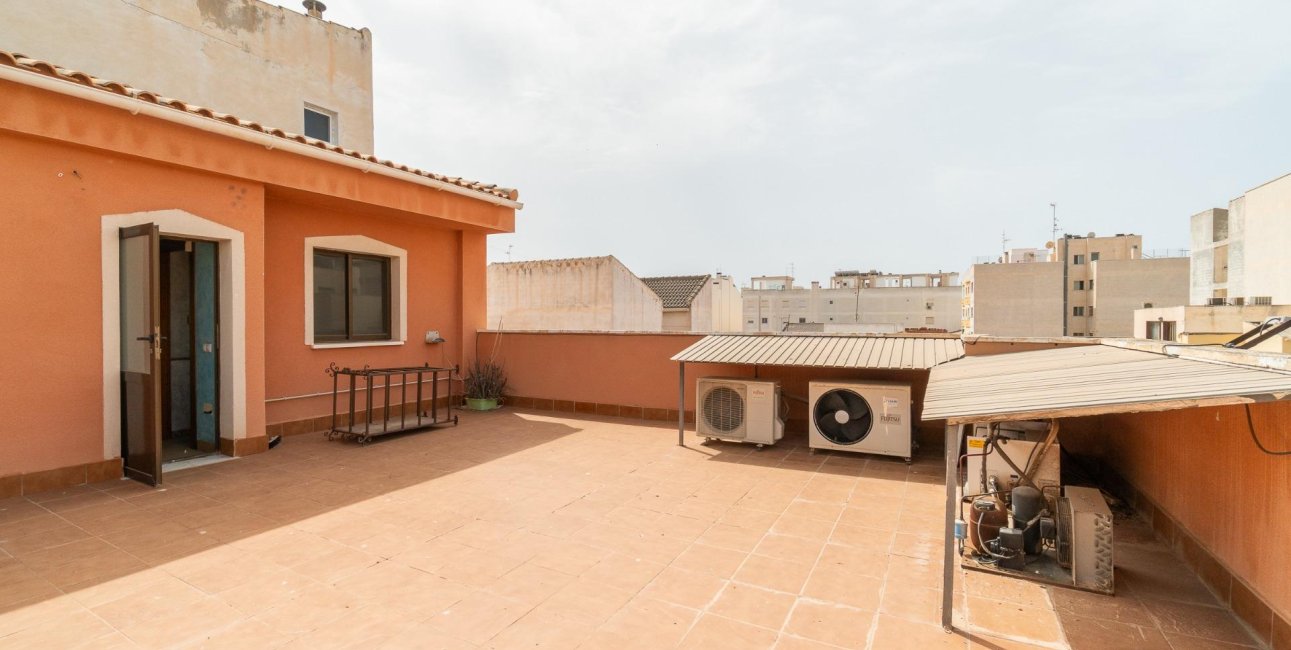 Rynek wtórny - Lokal handlowy -
Torrevieja - Paseo maritimo