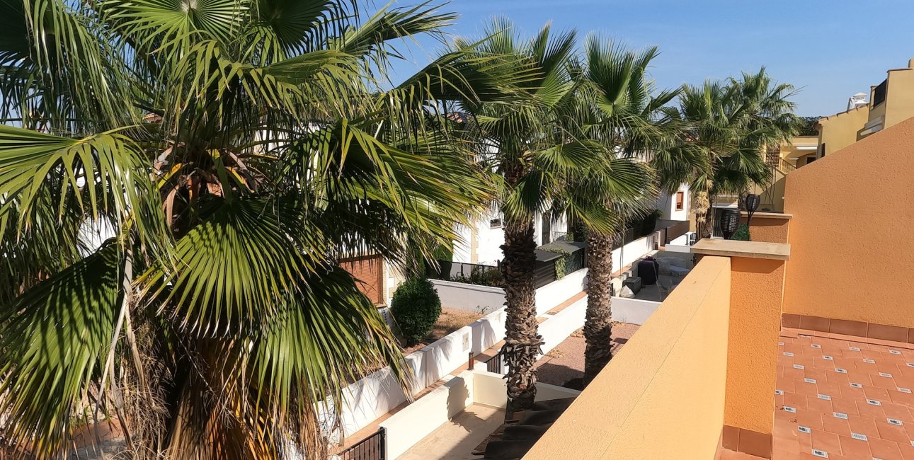 Resale - Townhouse -
Algorfa - La Finca Golf Resort