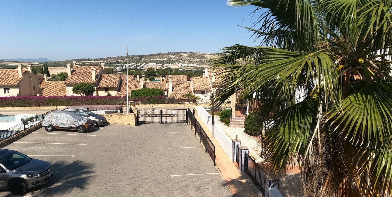 Resale - Townhouse -
Algorfa - La Finca Golf Resort