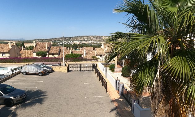 Resale - Townhouse -
Algorfa - La Finca Golf Resort