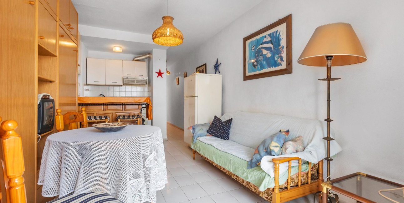 Resale - Apartment / flat -
Guardamar del Segura - CENTRO