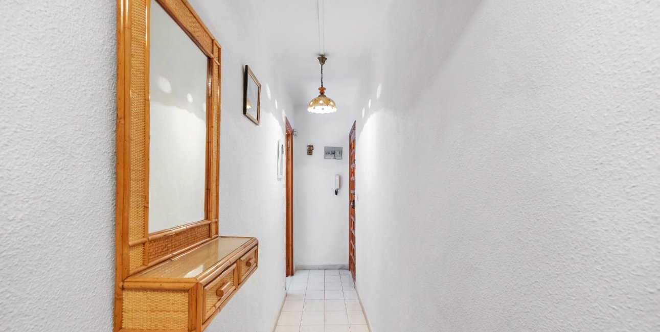 Resale - Apartment / flat -
Guardamar del Segura - CENTRO
