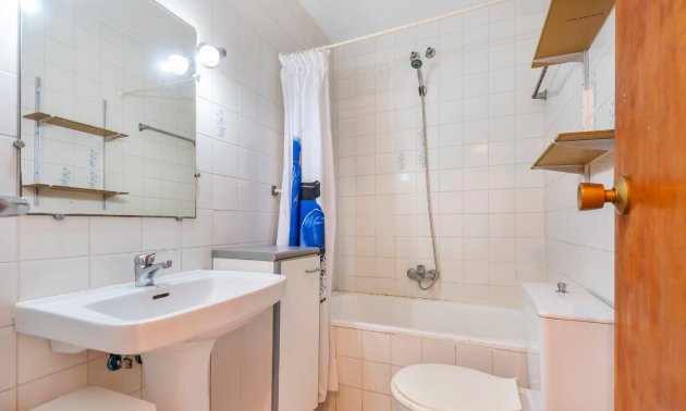 Resale - Apartment / flat -
Guardamar del Segura - CENTRO