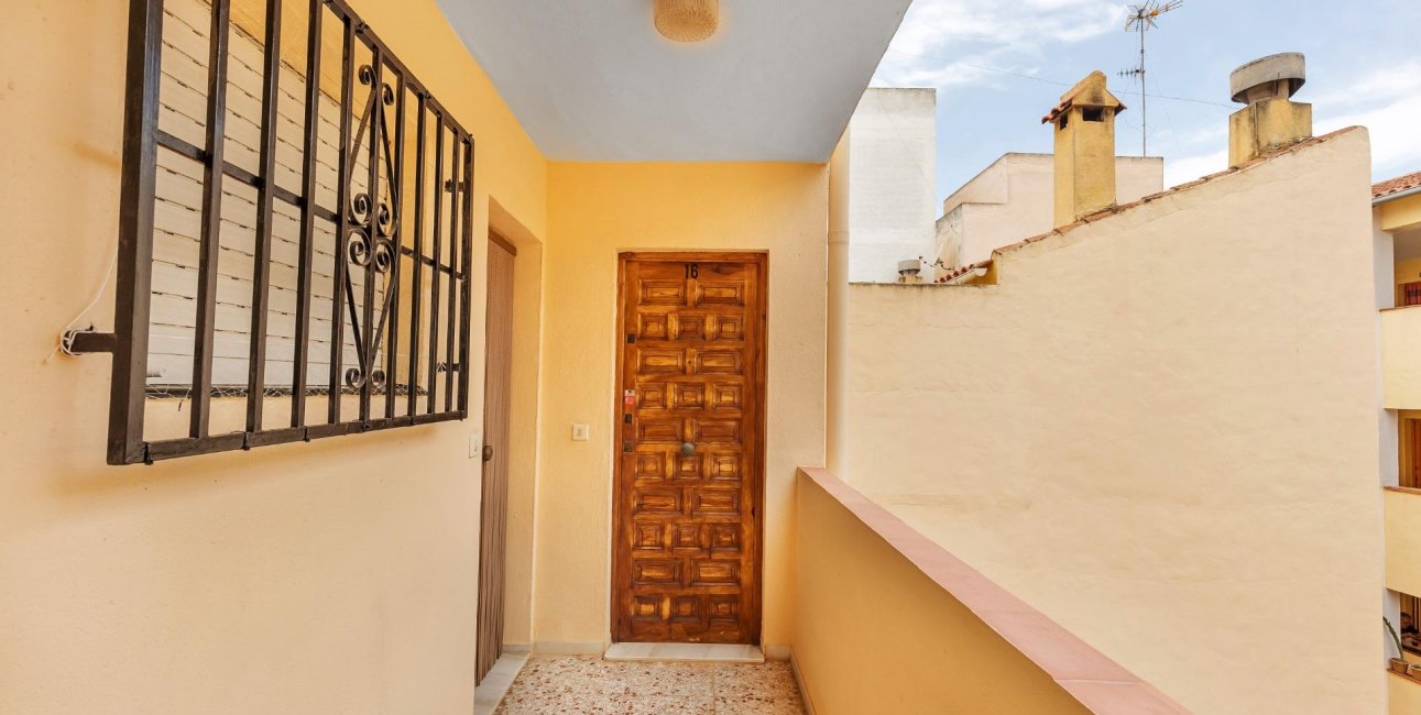 Resale - Apartment / flat -
Guardamar del Segura - CENTRO
