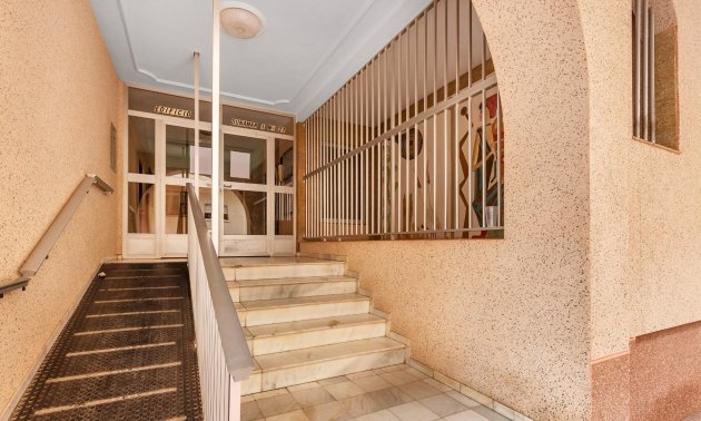 Resale - Apartment / flat -
Guardamar del Segura - CENTRO