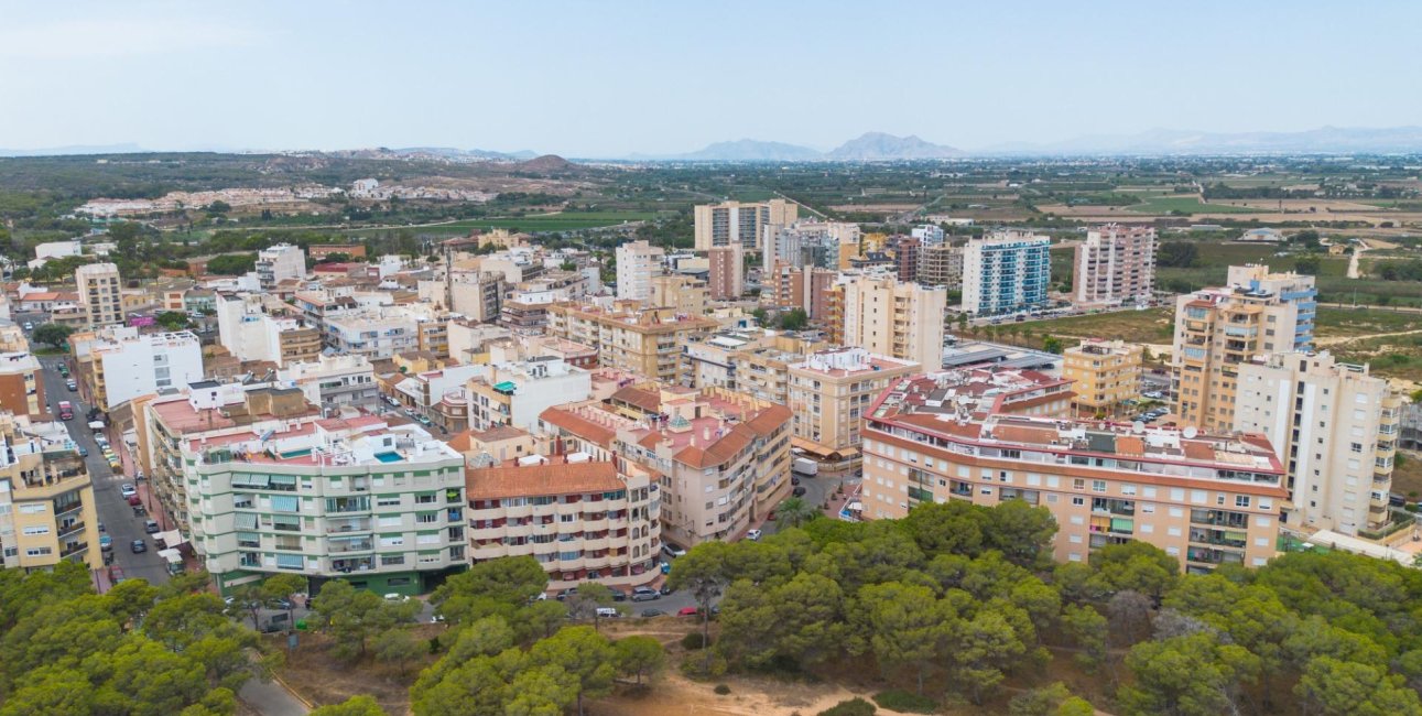 Resale - Apartment / flat -
Guardamar del Segura - CENTRO