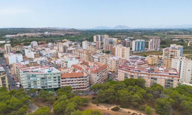 Resale - Apartment / flat -
Guardamar del Segura - CENTRO