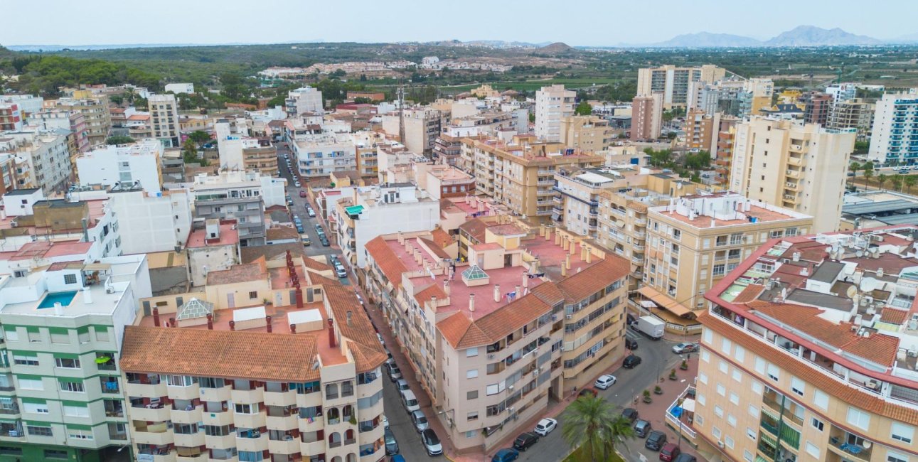 Resale - Apartment / flat -
Guardamar del Segura - CENTRO