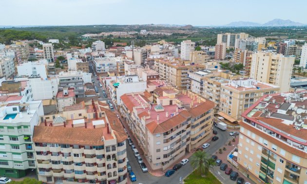 Resale - Apartment / flat -
Guardamar del Segura - CENTRO