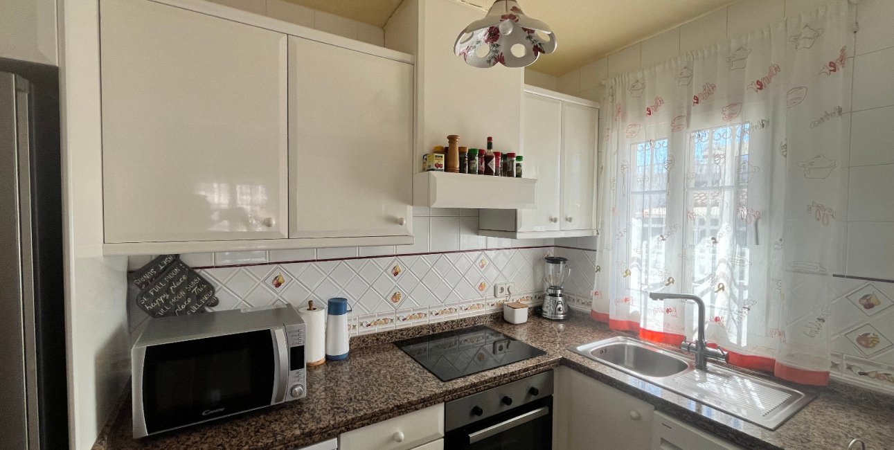 Resale - Townhouse -
Orihuela Costa - Playa Flamenca