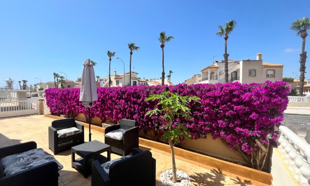 Resale - Townhouse -
Orihuela Costa - Playa Flamenca